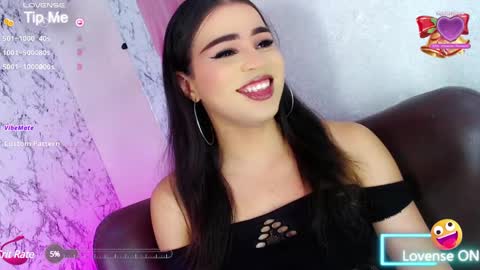 Snapshot of alexandra_evanz chatting on 12-28-24, 11:09 Alexandra Spellman online show from 12-28-24, 11:09