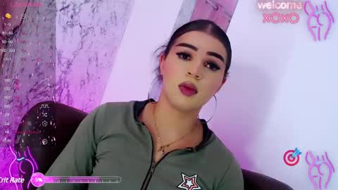 Snapshot of alexandra_evanz chatting on 02-24-25, 04:05 Alexandra Spellman online show from 02-24-25, 04:05