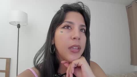 Snapshot of alexandra_fiore chatting on 10-28-25, 02:04 I am Alexandra online show from 10-28-25, 02:04