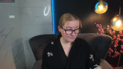 Alexandra online show from 12-29-24, 02:17