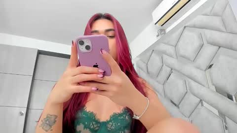 Snapshot of alexandra_wonder69x chatting on 05-30-26, 02:58 Alexandra ig alexandraax09 online show from 05-30-26, 02:58