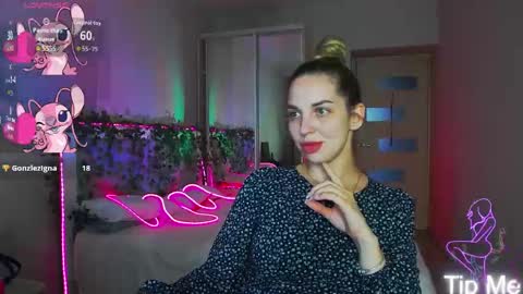 Snapshot of alexandracandy chatting on 05-11-26, 02:45 alexandracandy online show from 05-11-26, 02:45