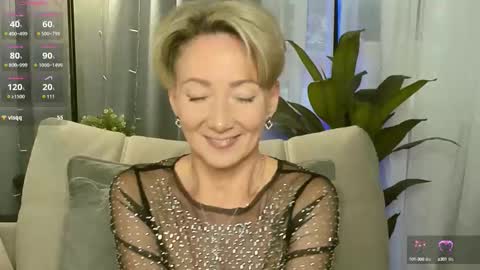 Snapshot of alexandrafix chatting on 10-06-25, 12:57 Alexandra online show from 10-06-25, 12:57