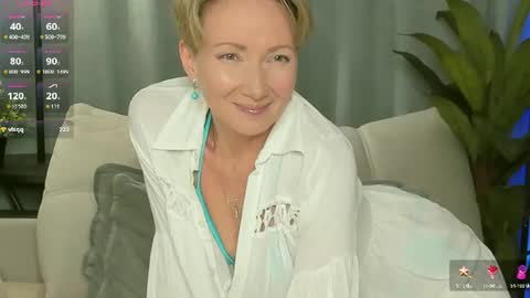 Snapshot of alexandrafix chatting on 06-12-26, 02:05 Alexandra online show from 06-12-26, 02:05