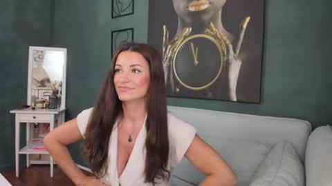 AlexaNikole online show from 07-28-26, 08:54