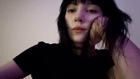 Snapshot of alexascherry chatting on 08-01-26, 11:47 princess online show from 08-01-26, 11:47
