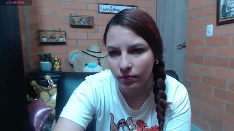 Snapshot of alexatai chatting on 09-28-25, 06:24 alexatai online show from 09-28-25, 06:24