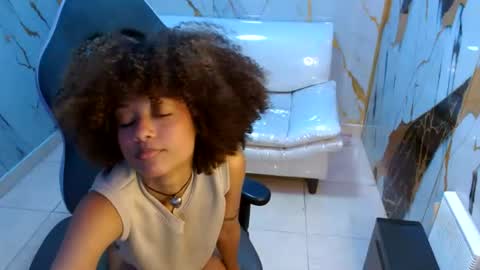 Snapshot of alexawet_ chatting on 07-15-26, 02:22 Alexa online show from 07-15-26, 02:22
