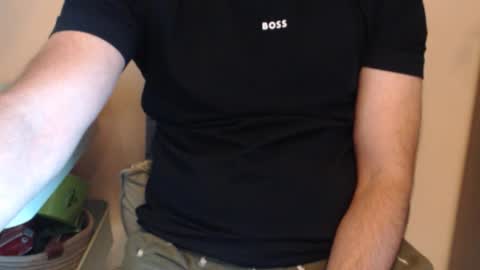 Snapshot of alexbelly chatting on 09-16-25, 10:16 alexbelly online show from 09-16-25, 10:16