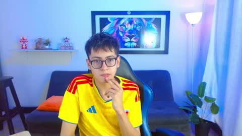 alex online show from 07-07-26, 01:37