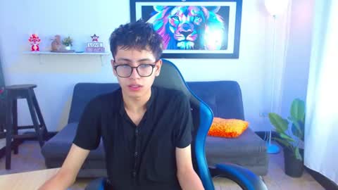 alex online show from 07-13-26, 01:47