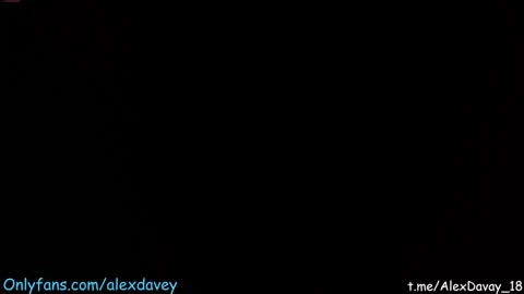 Snapshot of alexdavey chatting on 01-26-25, 08:23           online show from 01-26-25, 08:23