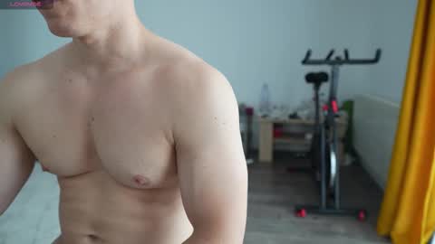 alexfit96 online show from 09-09-25, 12:05