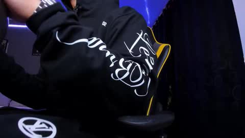 alexgiraldo__ online show from 12-04-25, 12:25