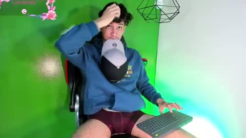 Snapshot of alexgod__ chatting on 07-18-26, 12:42 alexgod__ online show from 07-18-26, 12:42