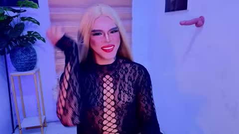 Snapshot of alexgrayanx chatting on 11-18-25, 06:18 alexgrayanx online show from 11-18-25, 06:18