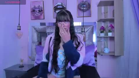 Snapshot of alexia_frox chatting on 07-13-26, 11:24 alexia frox online show from 07-13-26, 11:24