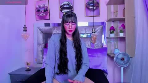 Snapshot of alexia_frox chatting on 07-24-26, 11:19 alexia frox online show from 07-24-26, 11:19