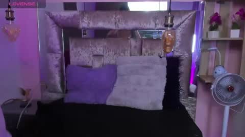 Snapshot of alexia_frox chatting on 07-28-26, 04:39 alexia frox online show from 07-28-26, 04:39