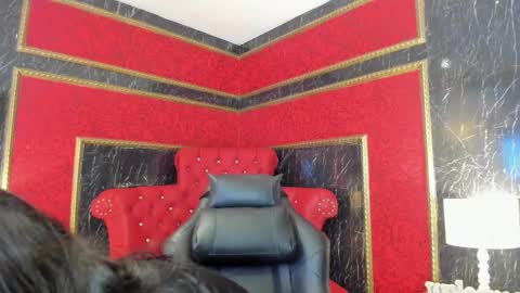 Alexiaa  Online 1430 to 2100 GMT-5 online show from 12-17-25, 12:33