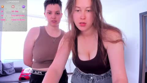 Alexia online show from 04-24-26, 03:47