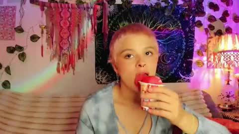 Alex online show from 11-22-25, 02:54