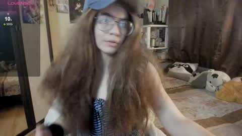 Snapshot of alexiamaiex chatting on 11-22-25, 11:48 alexiamaiex online show from 11-22-25, 11:48