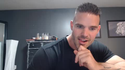 Snapshot of alexiarain chatting on 10-03-25, 11:24 Alex online show from 10-03-25, 11:24