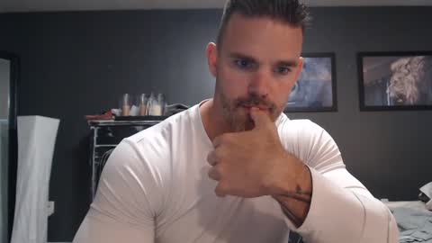 Snapshot of alexiarain chatting on 10-07-25, 02:58 Alex online show from 10-07-25, 02:58