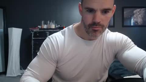 Snapshot of alexiarain chatting on 11-16-25, 03:17 Alex online show from 11-16-25, 03:17