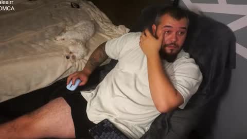 Snapshot of alexirr chatting on 11-10-25, 09:03 Alex online show from 11-10-25, 09:03