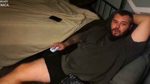 Snapshot of alexirr chatting on 11-22-25, 09:36 Alex online show from 11-22-25, 09:36