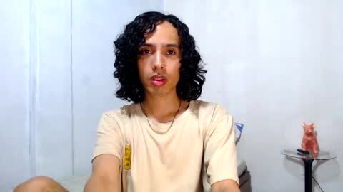 Alexis online show from 05-10-26, 06:57