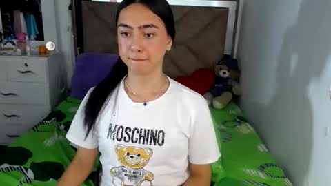 -- ALEXIS -- online show from 06-14-26, 02:24