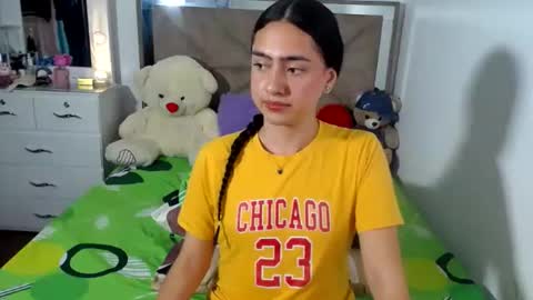-- ALEXIS -- online show from 07-07-26, 02:47