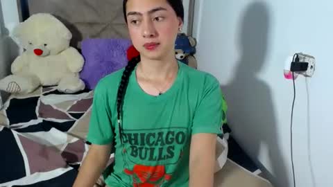 -- ALEXIS -- online show from 07-21-26, 02:25