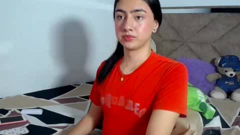 -- ALEXIS -- online show from 08-09-26, 01:40