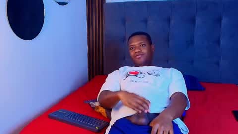 Alexis Fernandez online show from 07-21-26, 08:55