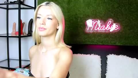 alexisbanx online show from 07-15-26, 06:02