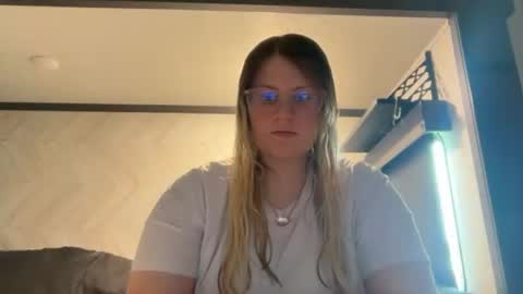 Alexis Danielle online show from 06-18-26, 08:46