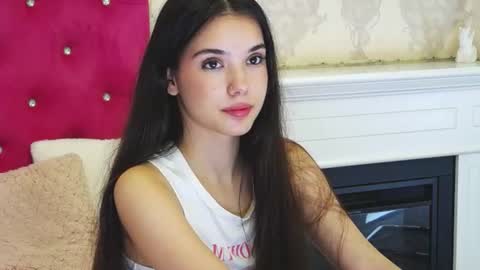 Snapshot of alexisdevine chatting on 06-29-26, 10:15 alexisdevine online show from 06-29-26, 10:15
