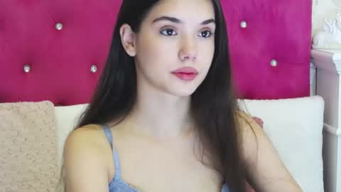 Snapshot of alexisdevine chatting on 07-07-26, 04:37 alexisdevine online show from 07-07-26, 04:37