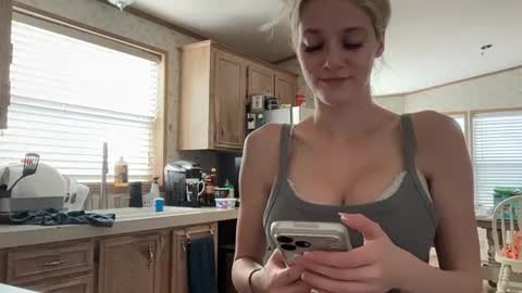 alexispaige06 online show from 06-14-26, 04:09