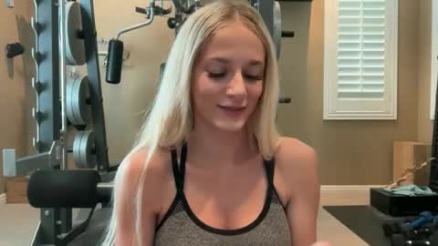 alexispaige06 online show from 07-04-26, 05:52