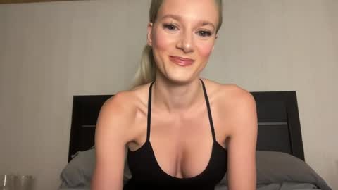 alexispaige06 online show from 07-26-26, 04:58