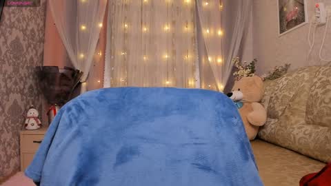 Amely online show from 01-12-25, 01:21