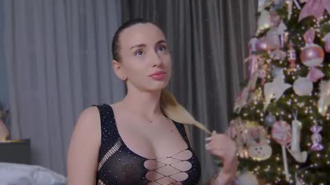 Alexis online show from 12-20-25, 08:21