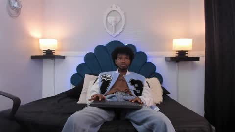 Alex Jaccob online show from 09-27-25, 01:16