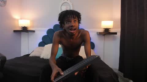 Alex Jaccob online show from 10-20-25, 01:11