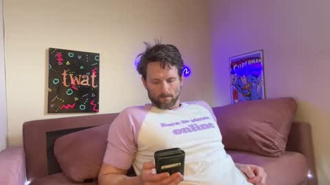 Snapshot of alexmanndickerson chatting on 03-17-26, 07:28 Alex Mann online show from 03-17-26, 07:28